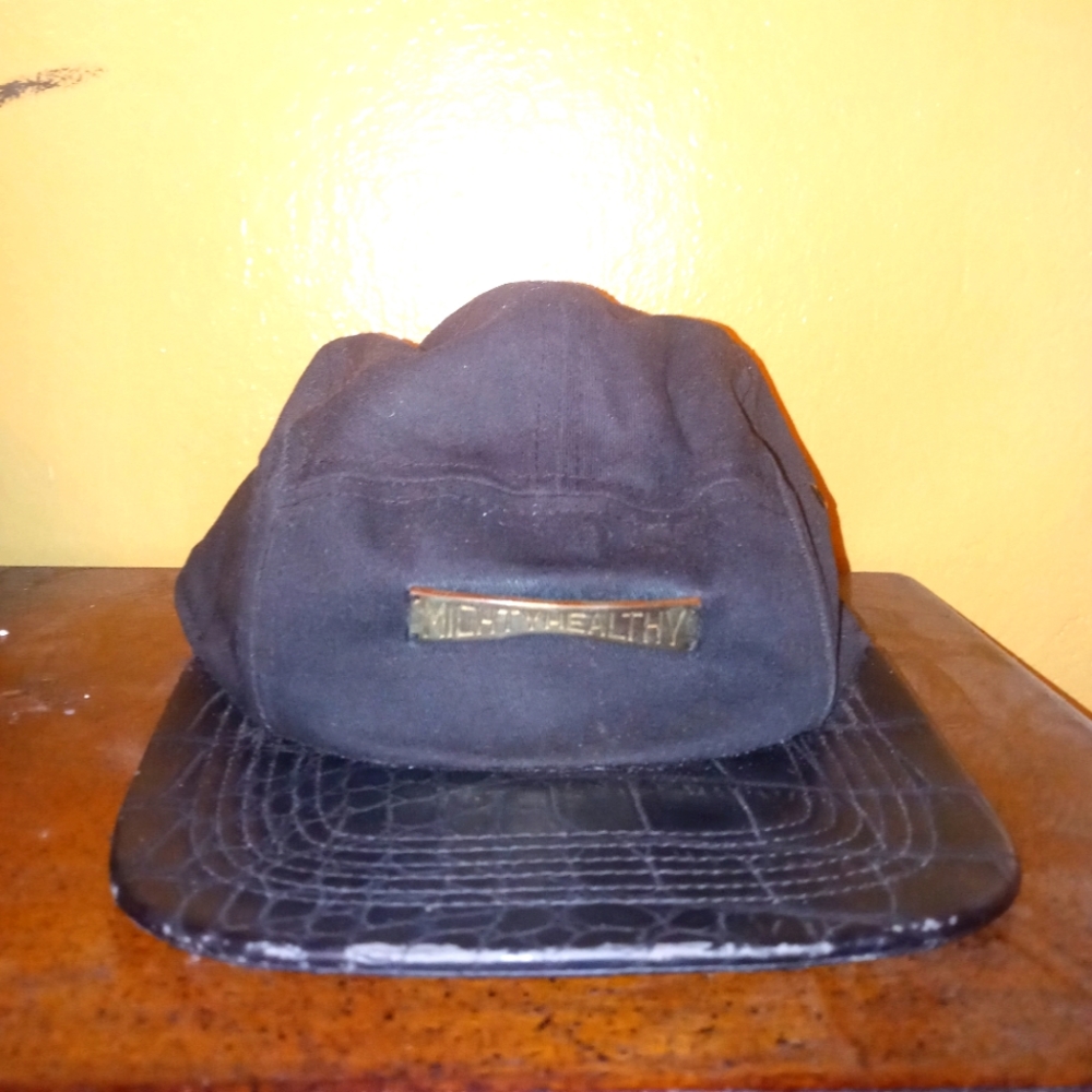 Mighty Healthy 5 panel strap back
